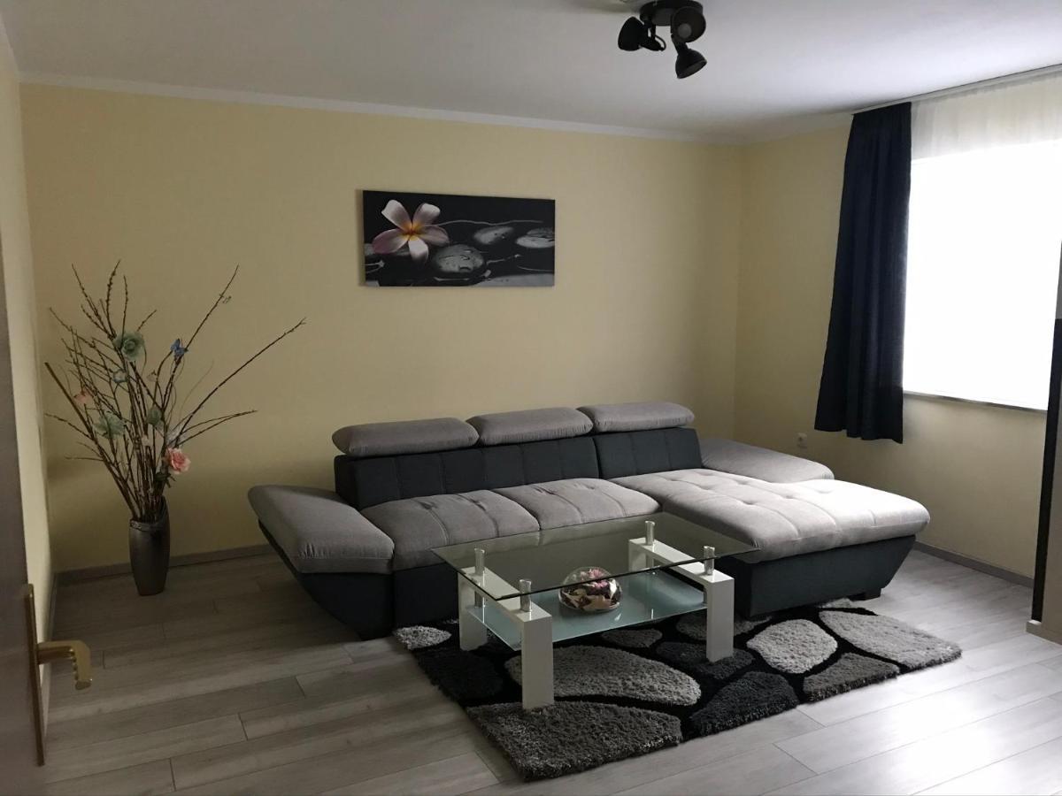 Gemutliche 3-Zimmer Wohnung Saal an der Donau Exteriör bild